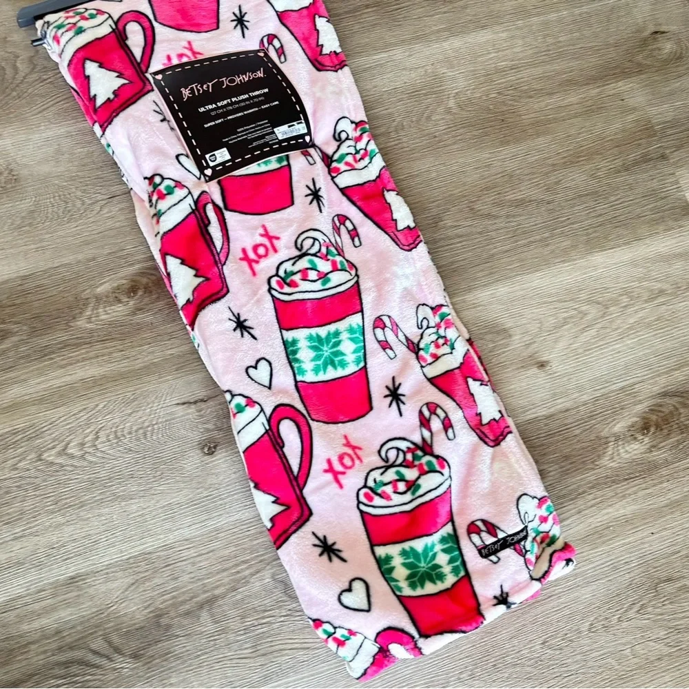 Betsey Johnson Christmas Blanket